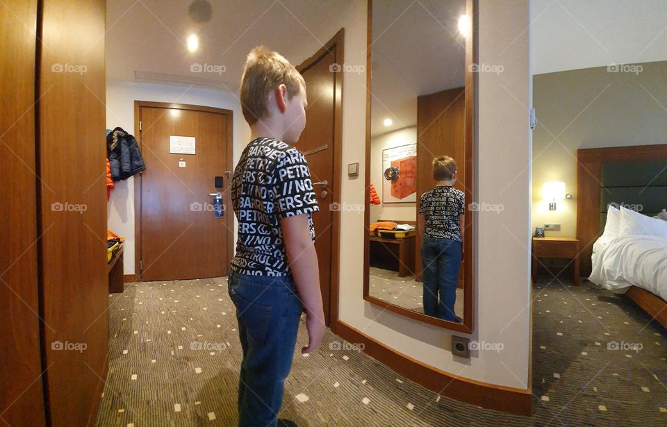 boy and his fake reflection