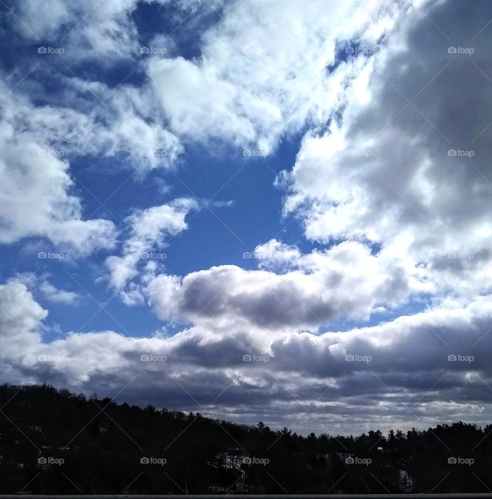 Sweeping views of bright clouds