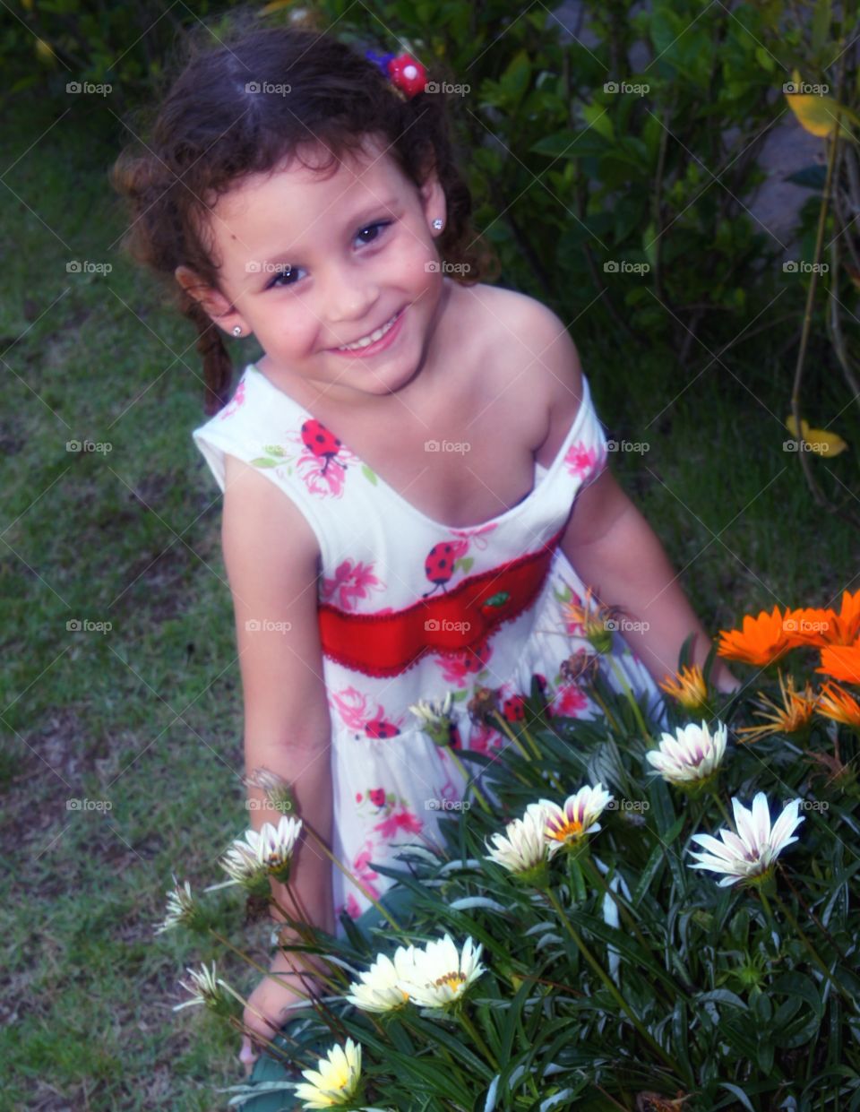 garotas e flores - girl e flowers