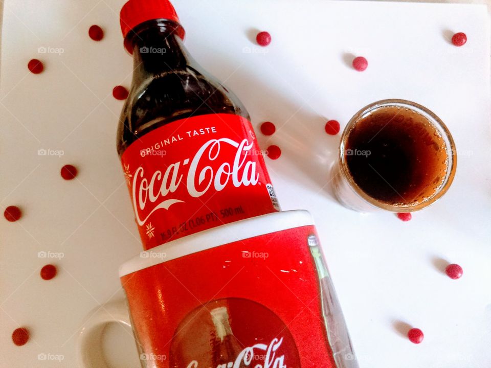 Coca-Cola Polka Dots