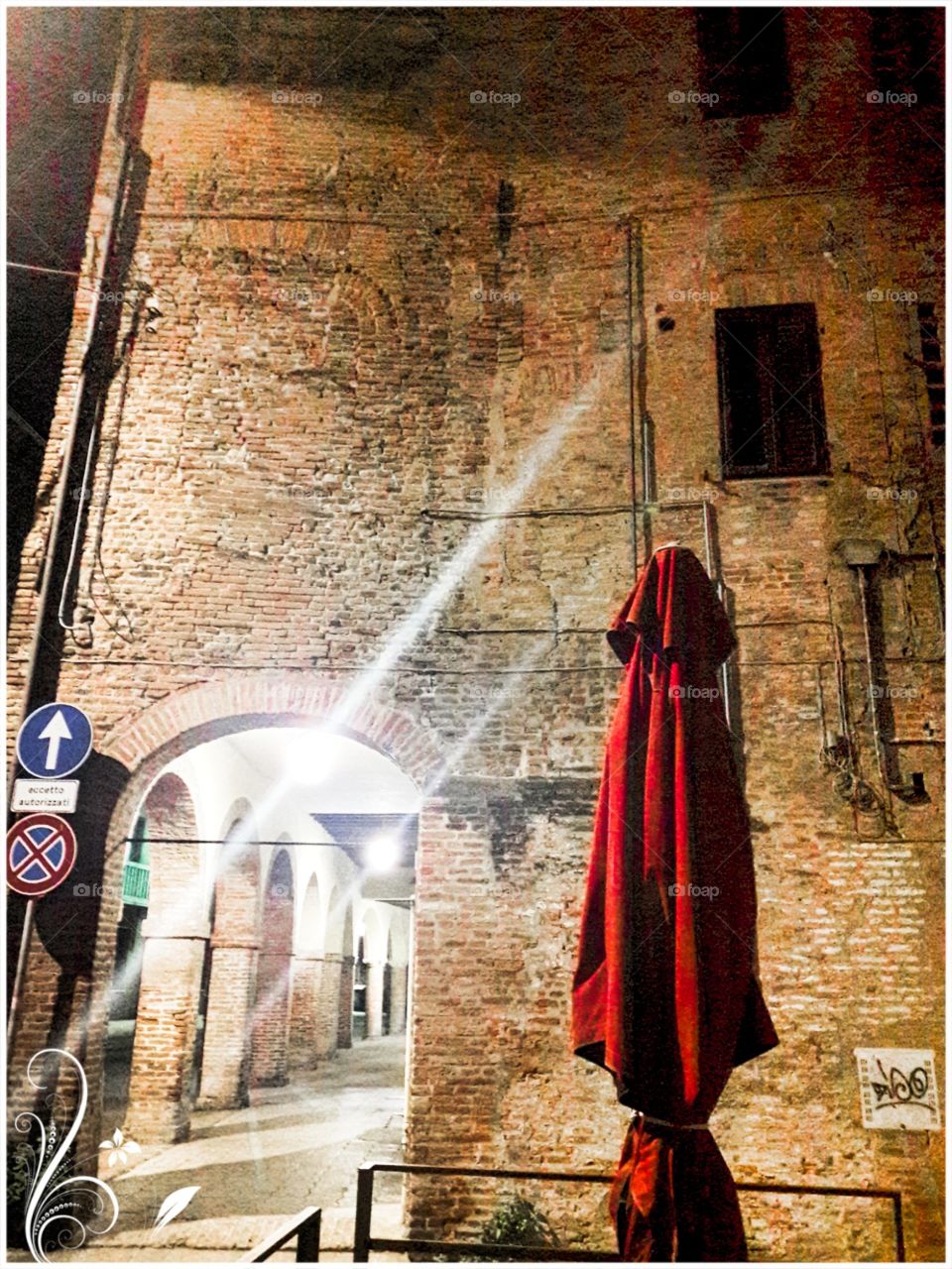 the gallery of the red friar