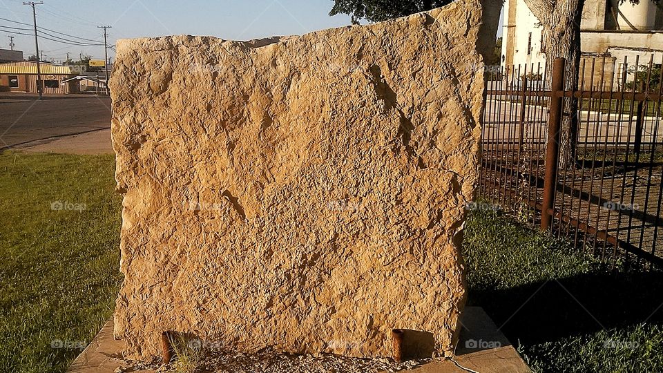 meet sponge Bob's grandpa. This is a picture of a huge rock that I saw while out walking 🚶 🏃 🔥 💨 this morning