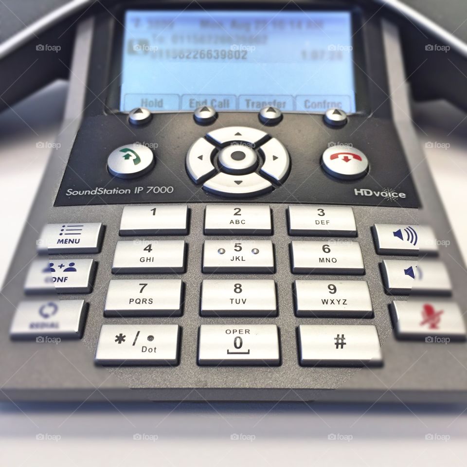 Tele conference device keypad