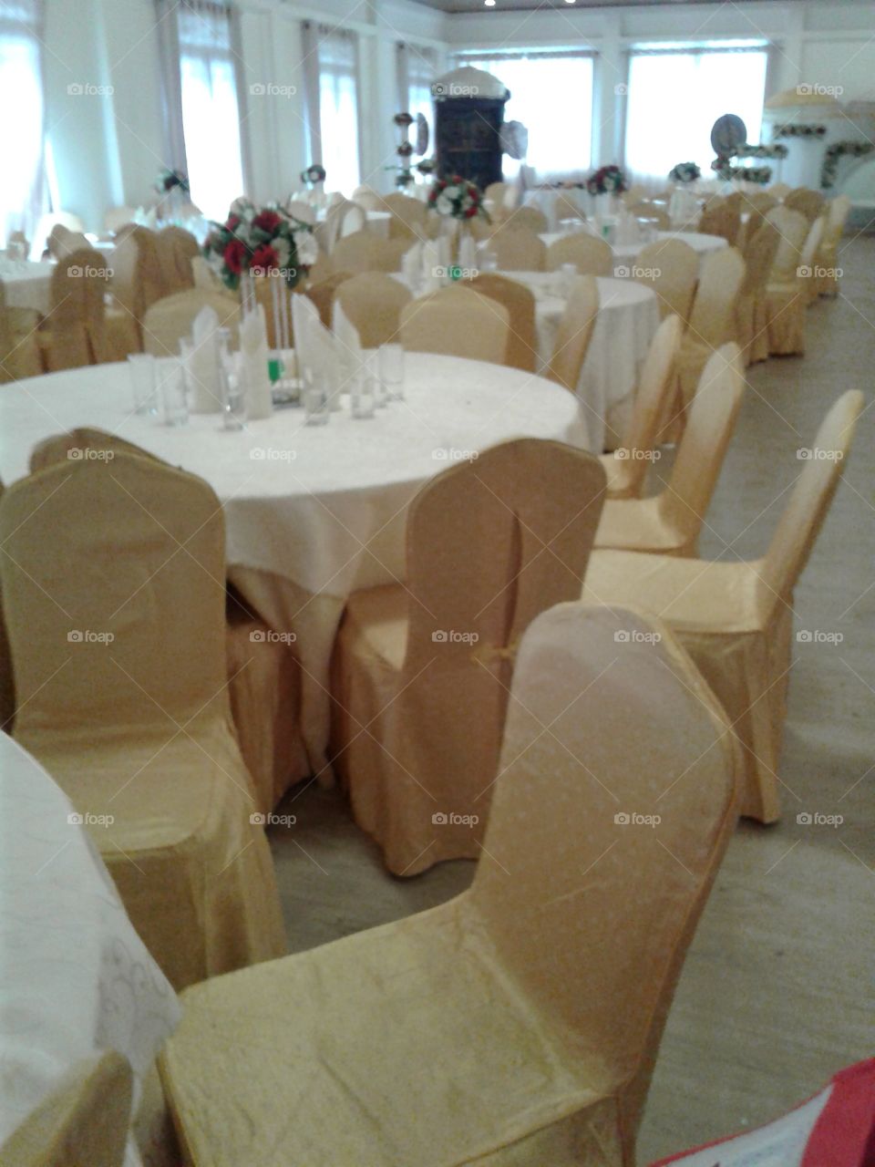 wedding hall arrangement