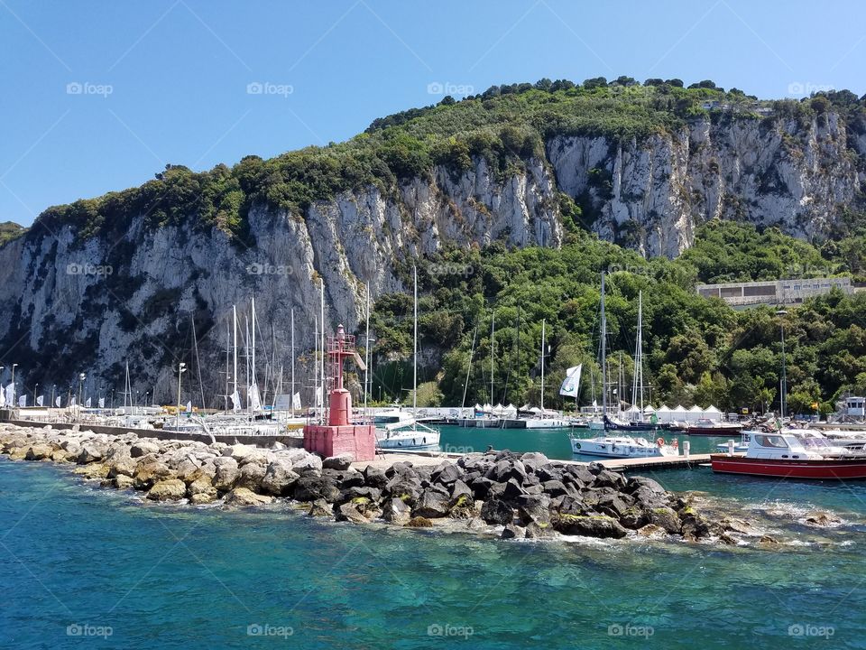 Capri Harbor