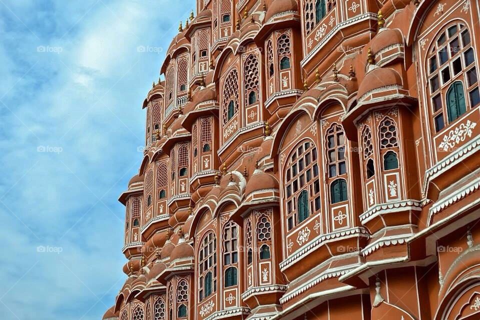 1,000 Windows in Agra