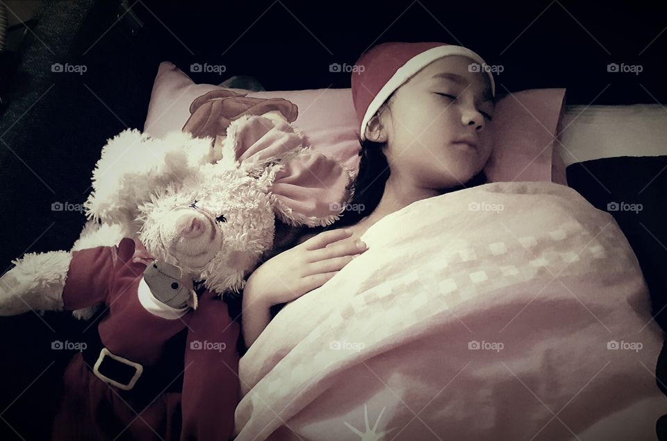 Tired little elf... ❤