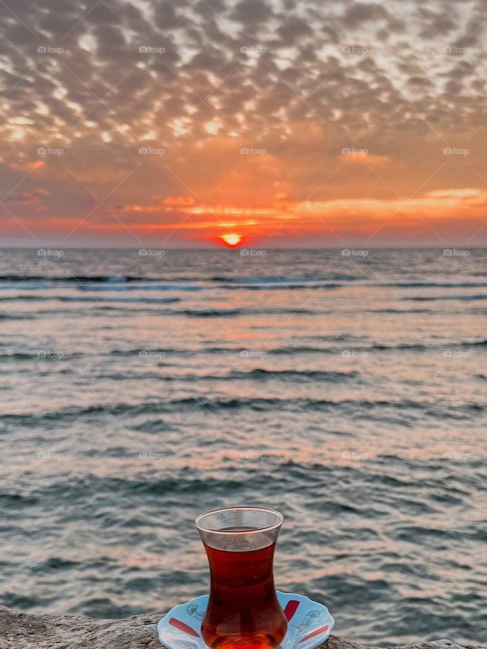 When the colors of the sky meet the sea