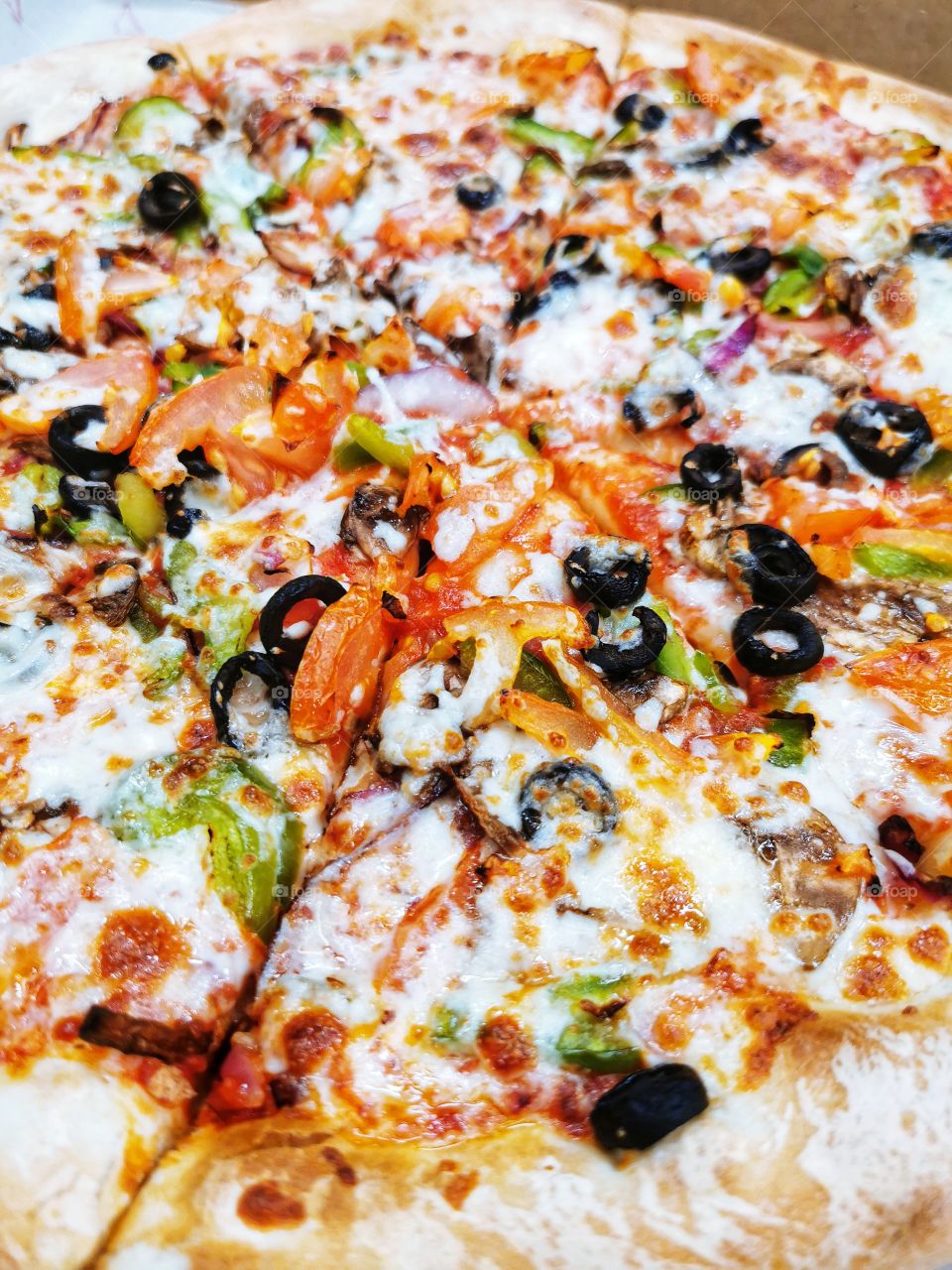 Pizza food yummy served table day part tea time