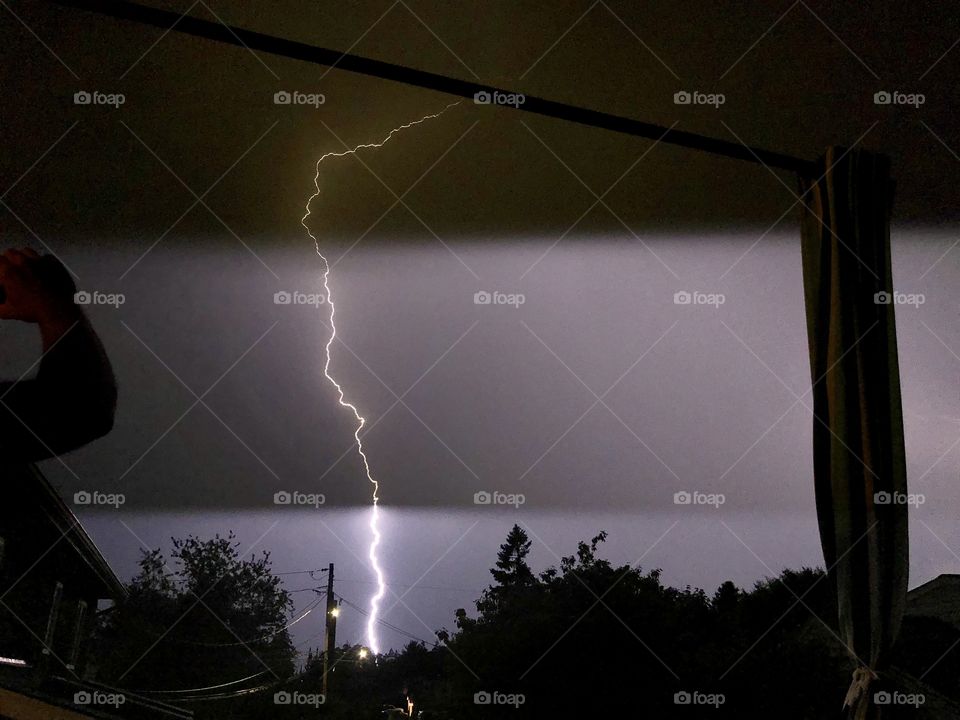 Strike of lightning caught by the camera 