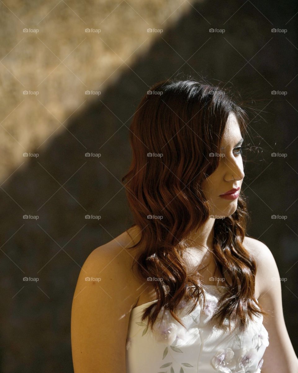 Traje de novias, tercera feria de bodas, Belmonte, Cuenca, España-Bridal gown, third wedding fair, Belmonte, Cuenca, Spain