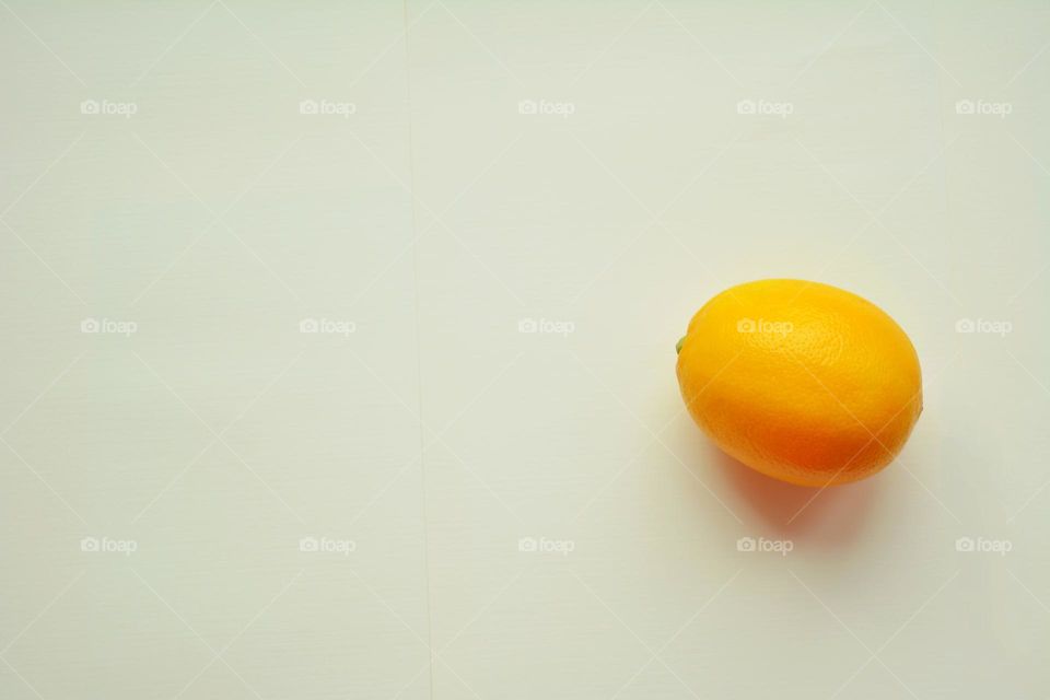 lemon 🍋 on a natural background top view