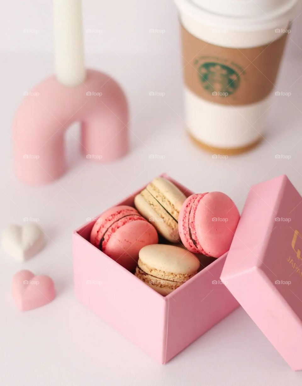 I don't know if barbi likes pink macarons too?