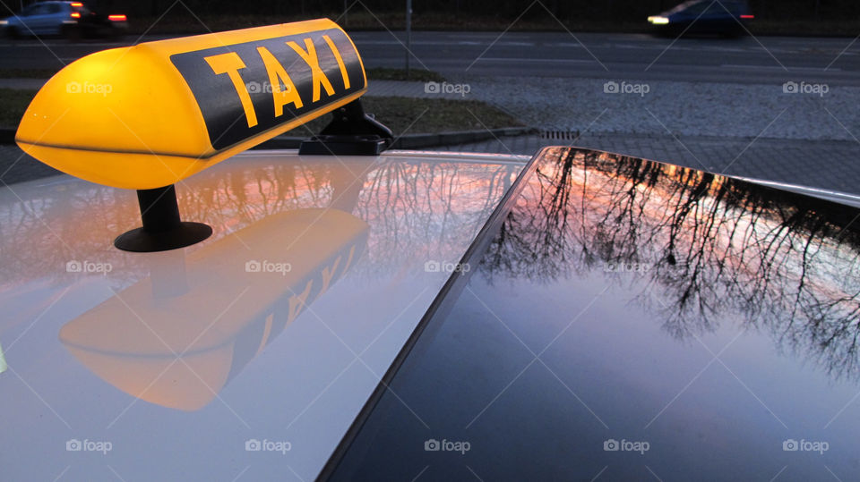 car reflection roof evening by shotmaker