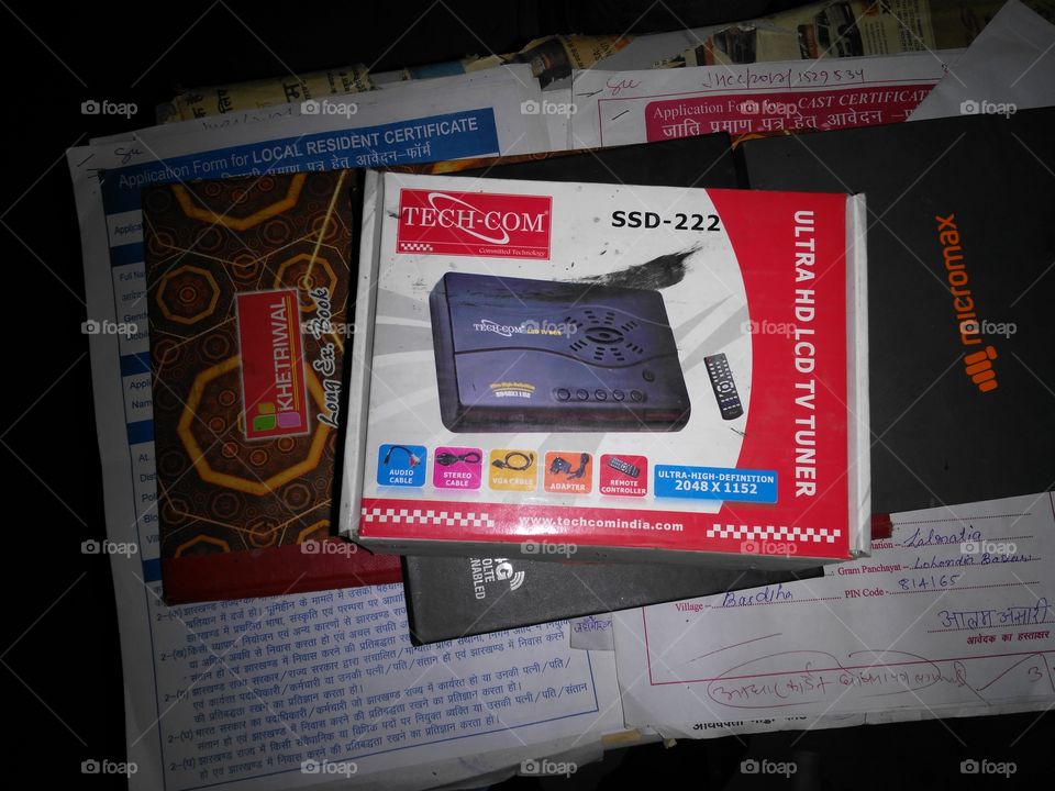 ultra HD LCD TV runner