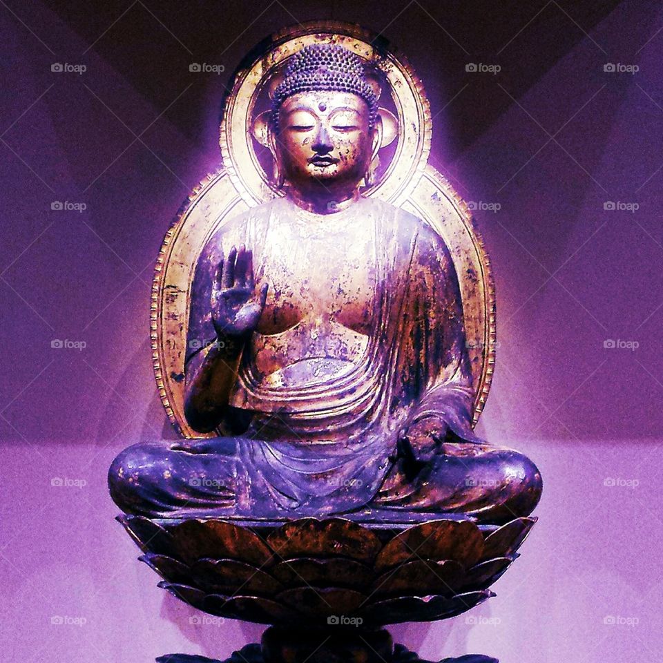 buddha statue