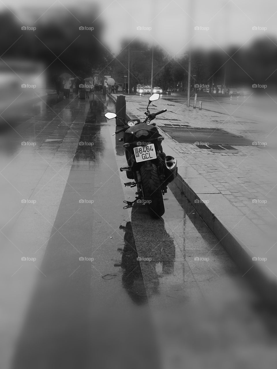 moto rain