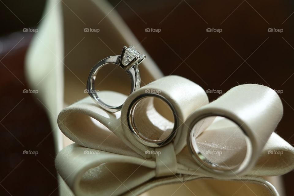 Diamond wedding ring