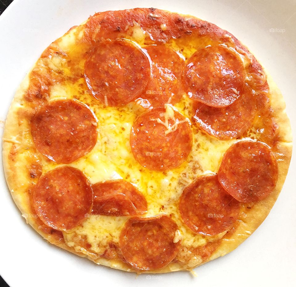 Homemade Pepperoni pizza 