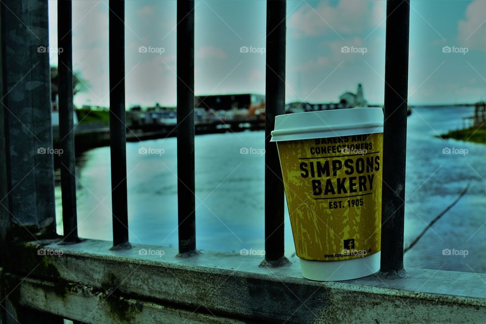 Simpsons bakery coffee in the port