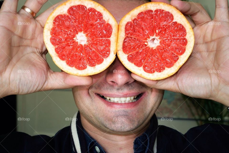 Fruity eyes