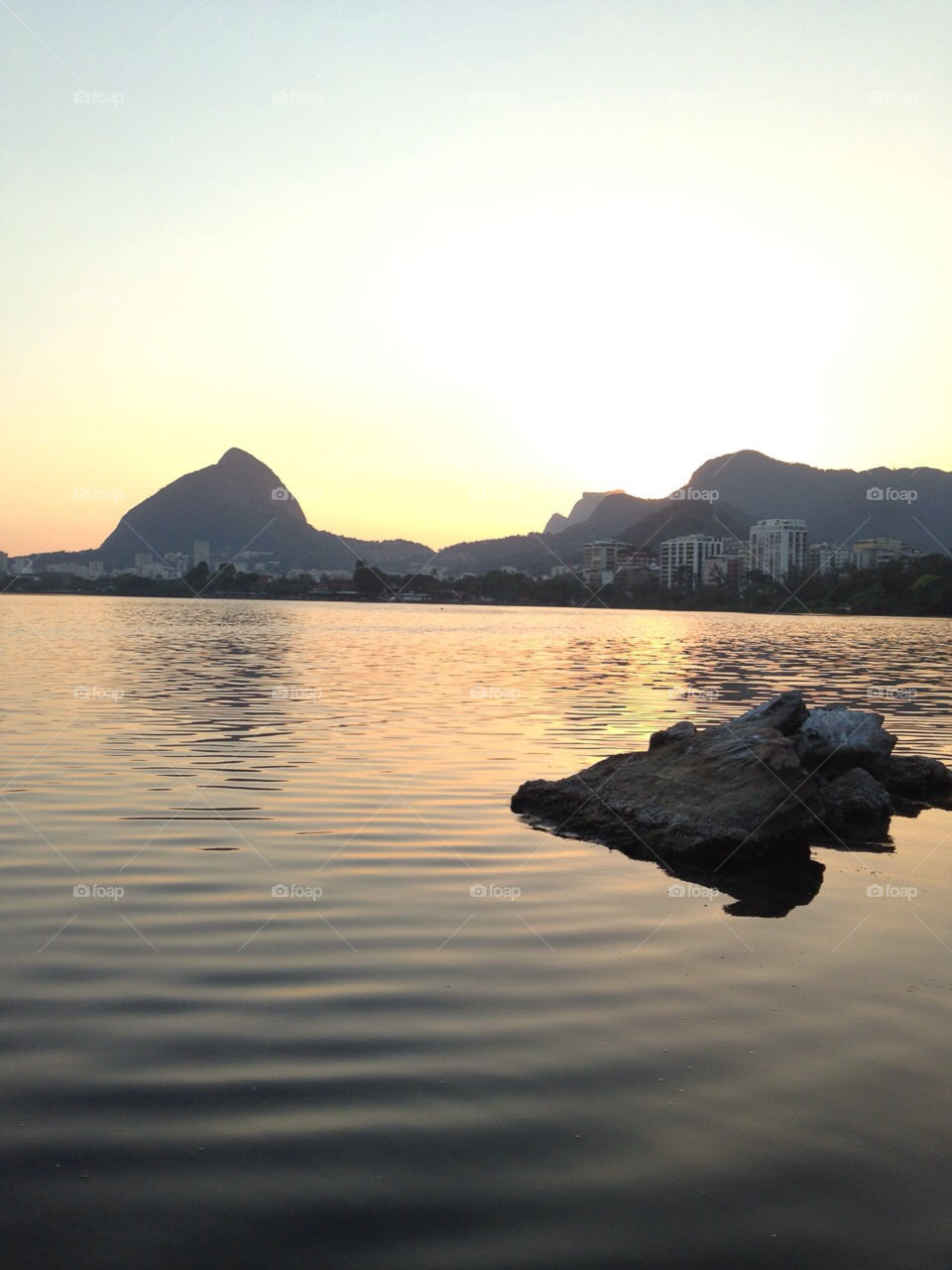  Beautiful sunset in Lagoa Rodrigo de Freitas ,Rio de Janeiro