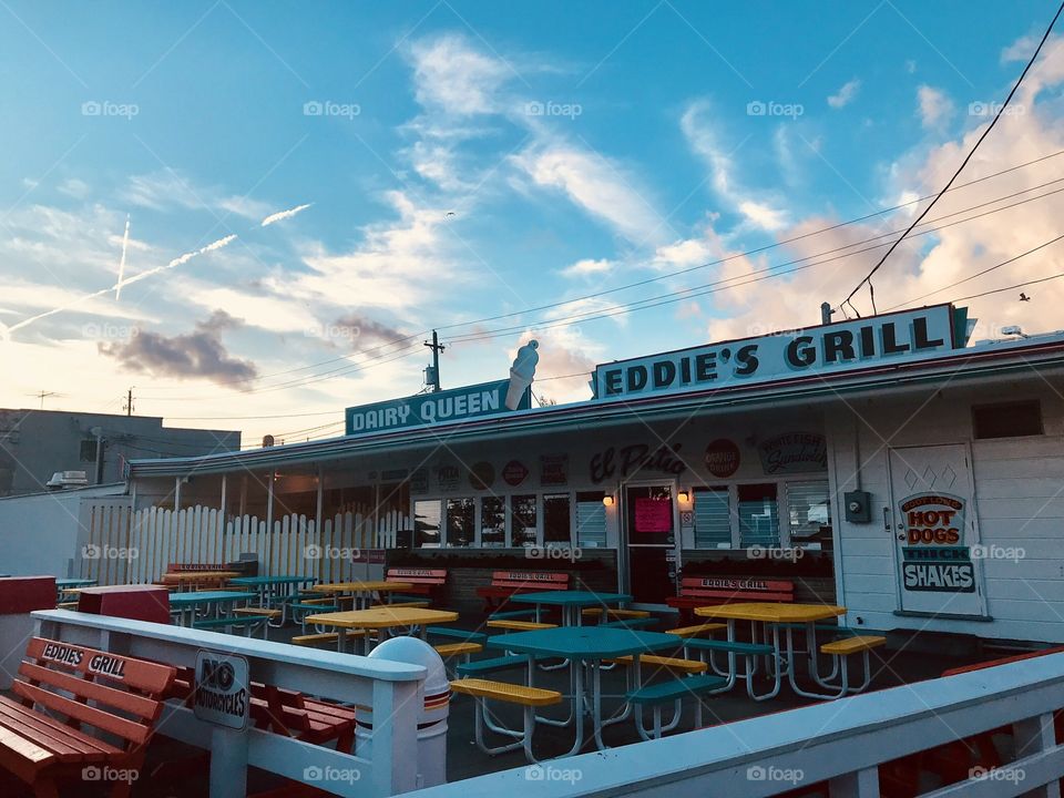 A landmark on the strip called Eddie’s Grill. 