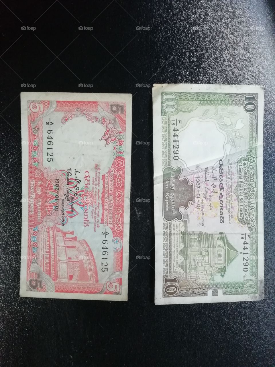 Srilankan old money 5 & 10 rupees
