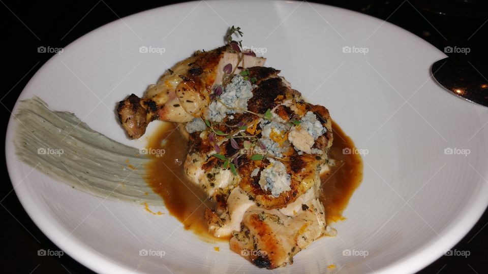 chicken with blue cheese
