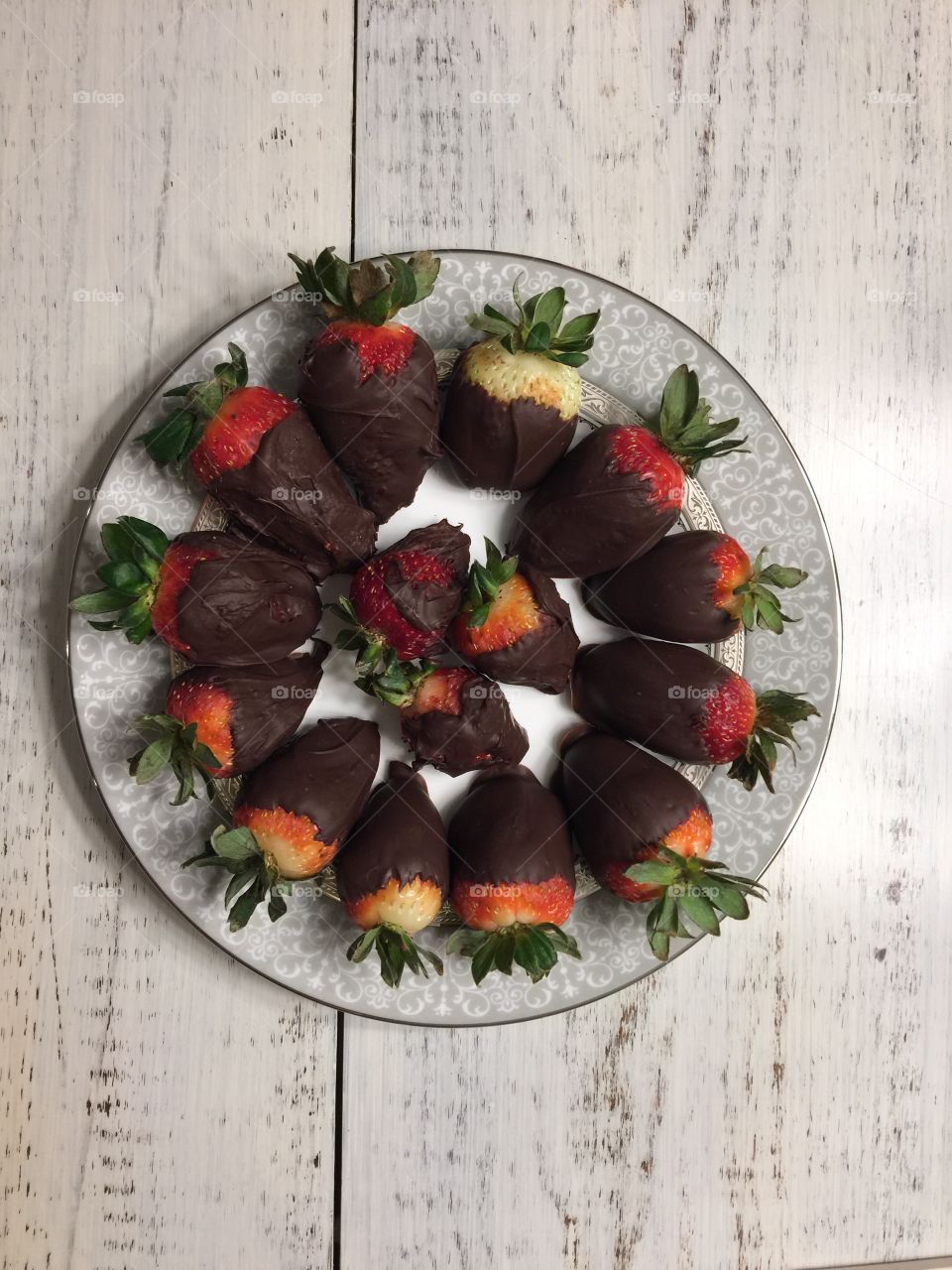 Chocolate covered strawberries 