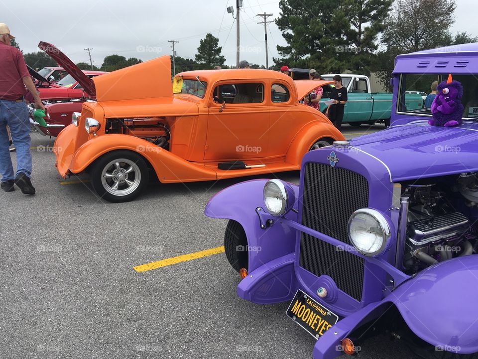 A beautiful day to be out and joining the fun at the car show! Let’s check them out.