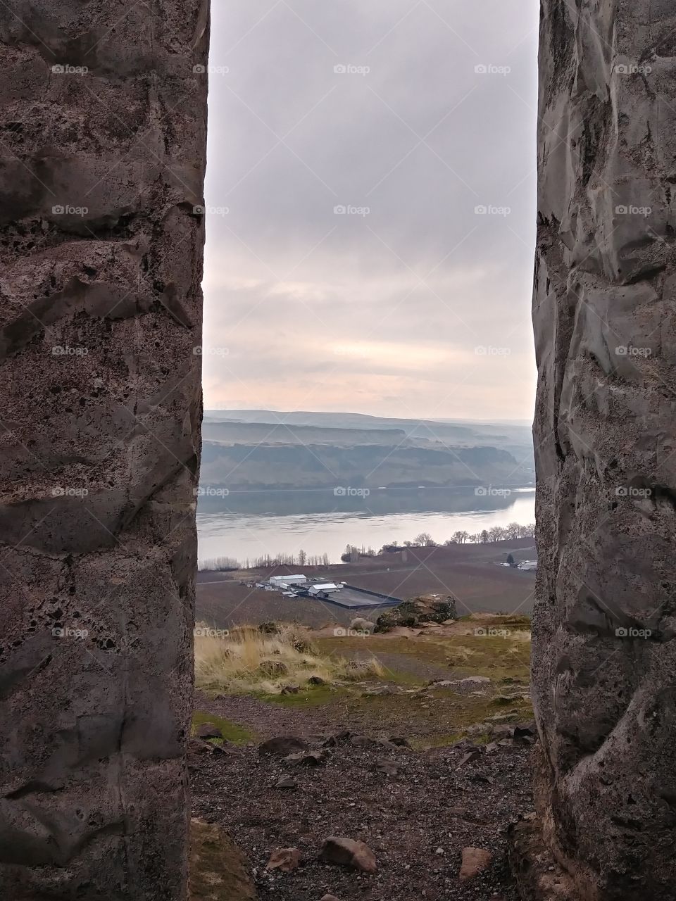 river through the pillars