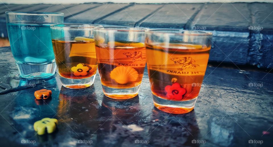 Blue and Yellow food colouring