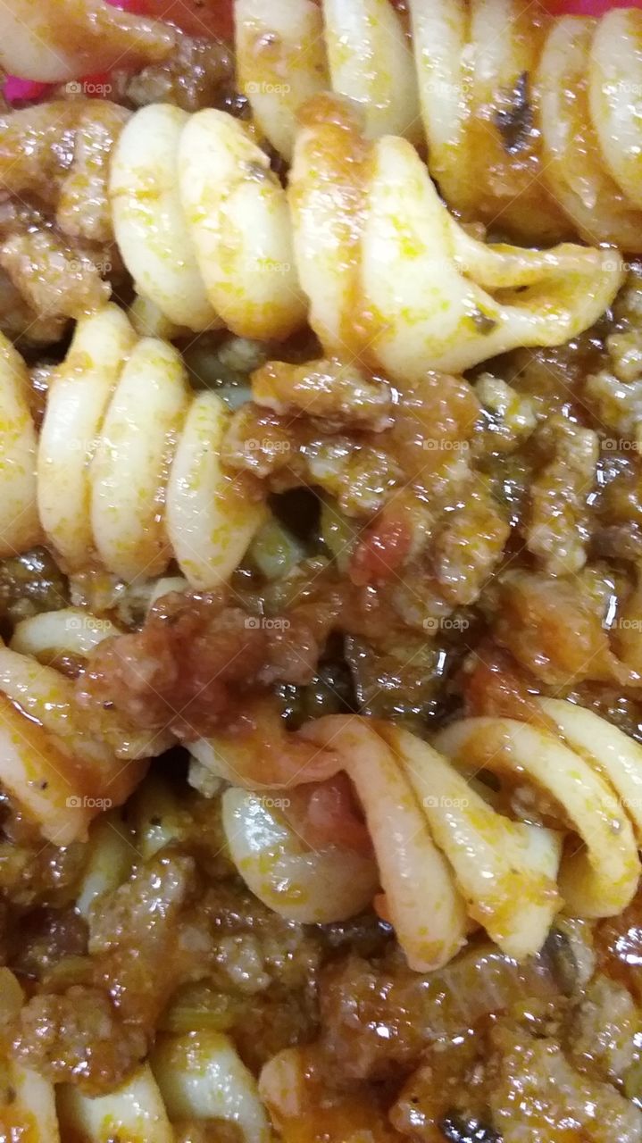 Rotini with Meat Sauce