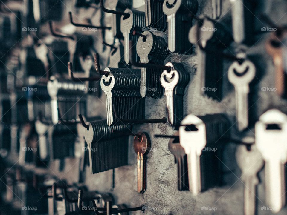 Close-up keys in display at a locksmith