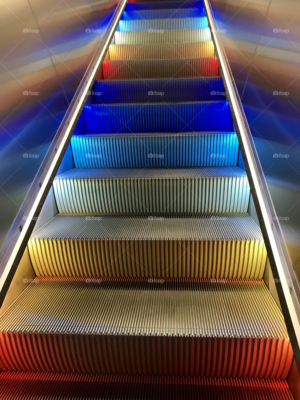 Rainbow escalator