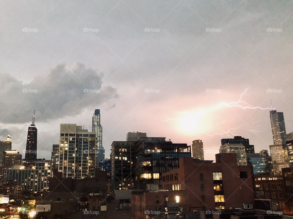 Chicago lightning storm