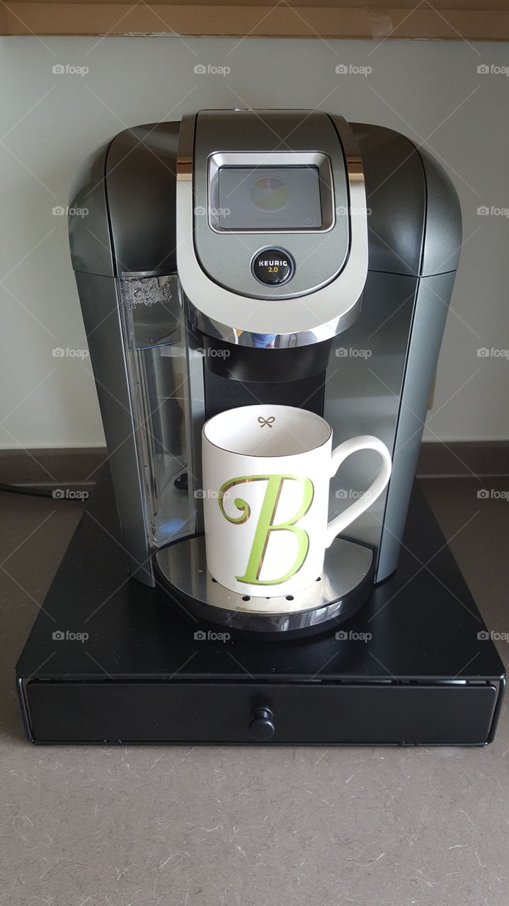 Keurig K500 coffee  with B monogram cup