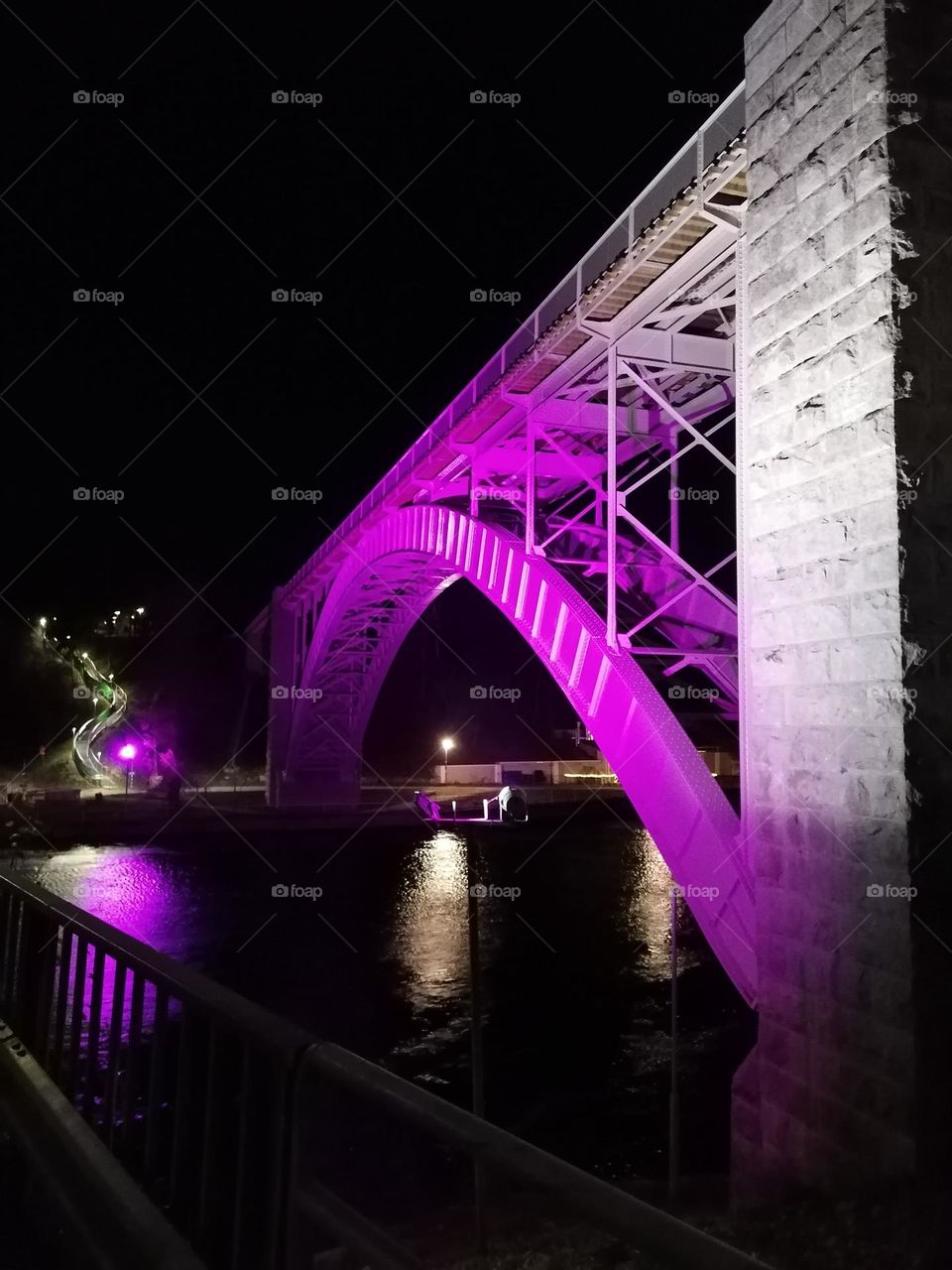 Lights on the bridge