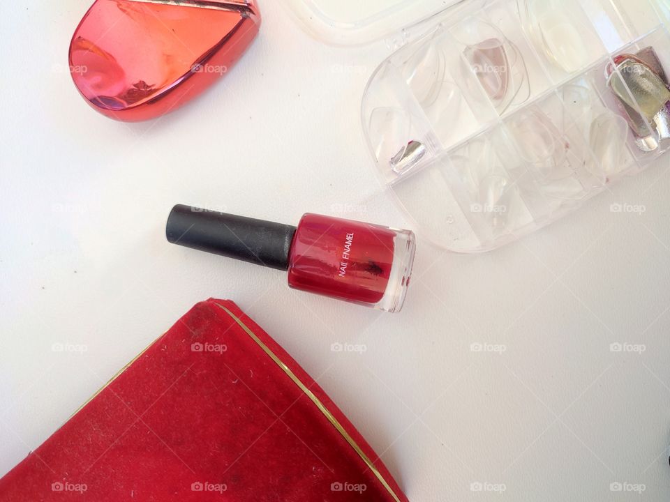 Red nail polish