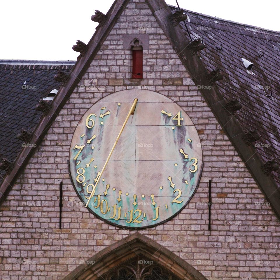 Sundial 