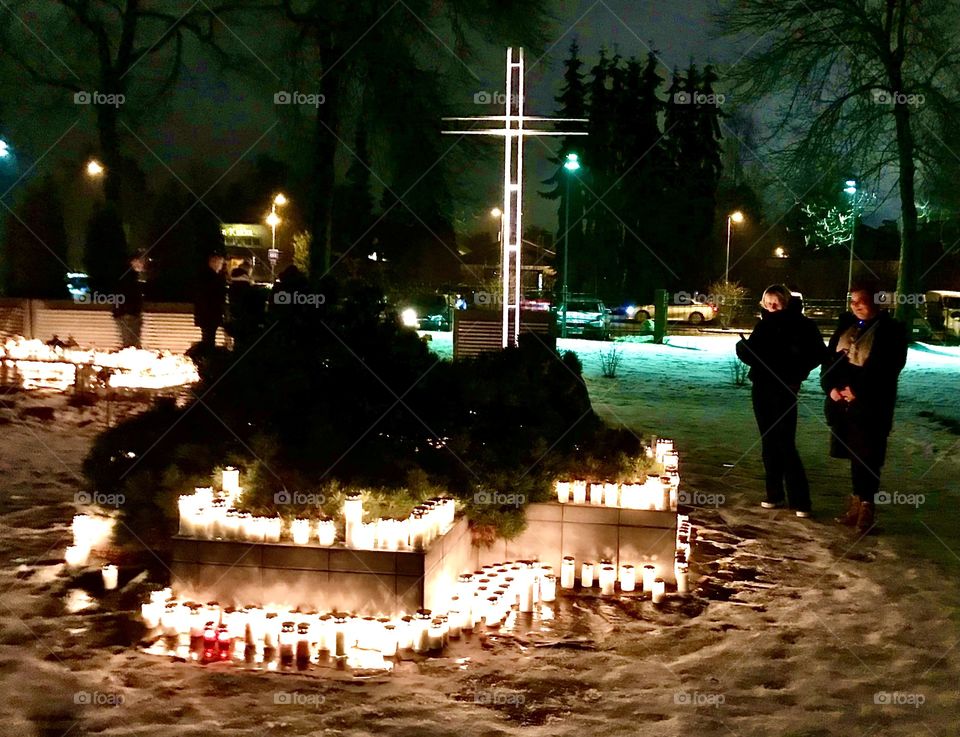 Cemetery at Christmas eve 