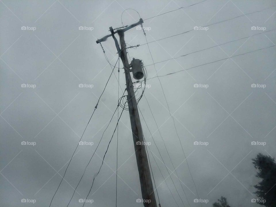 wet pole grey tall rain