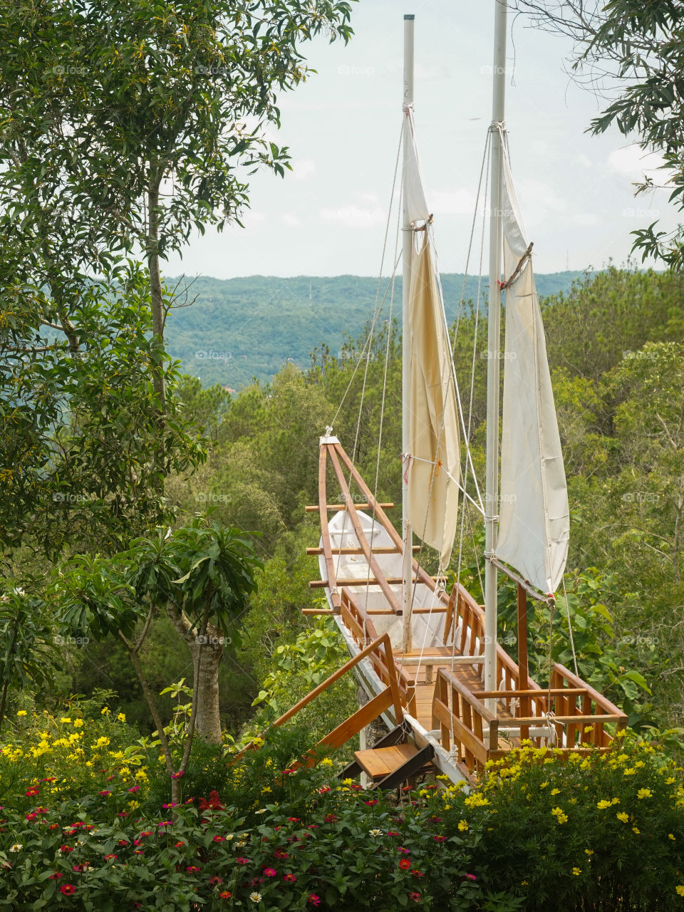 Ship on the mountain. Edited a little bit on exposure, highlight, contrast, color, shadow.