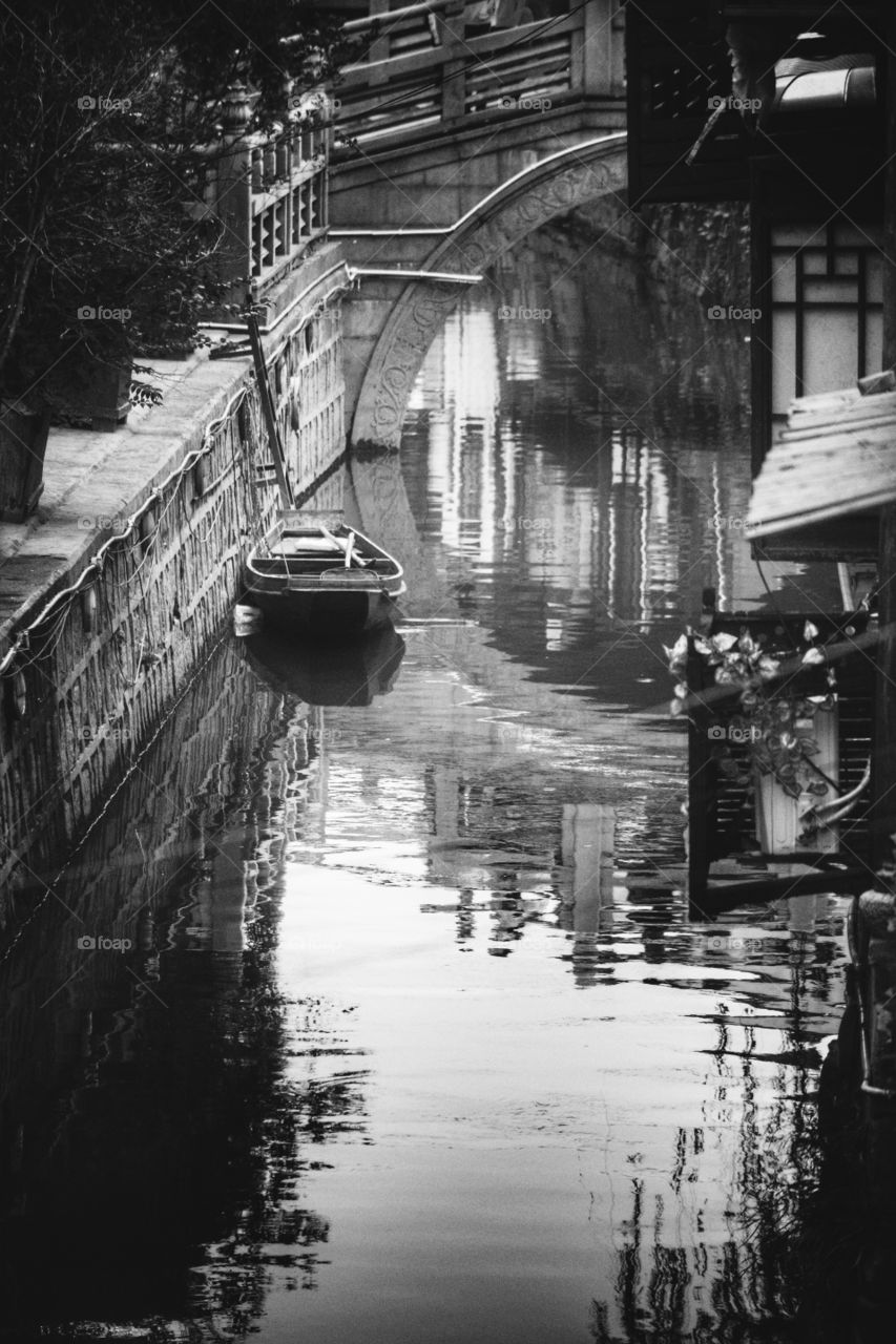 南翔老街... along the canal In Nanxiang 
