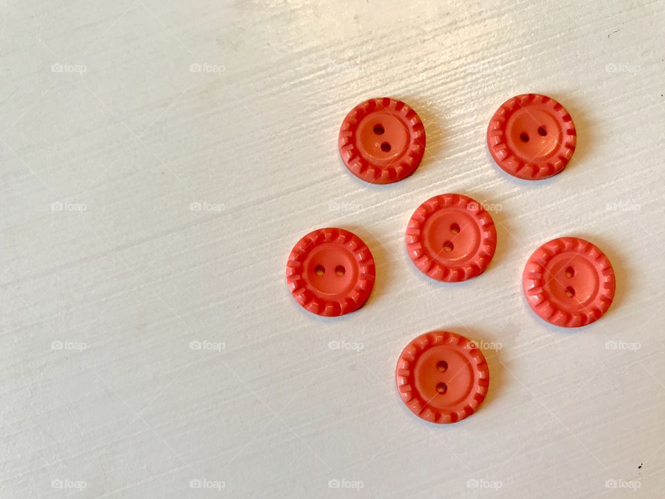 Orange Buttons