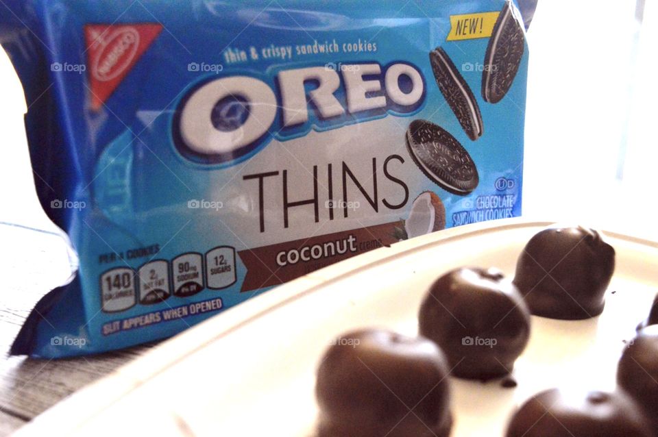 Oreo coconut thins cookies chocolate truffles balls