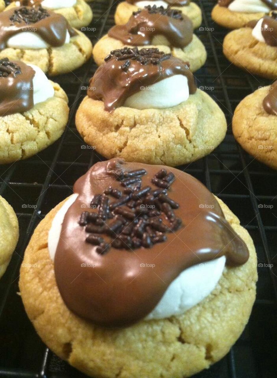 Peanutbutter s'mores cookies