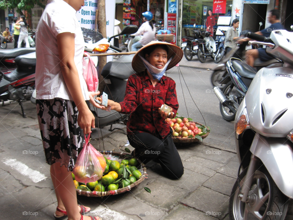 hanoi vietnam street happy travel by dikla