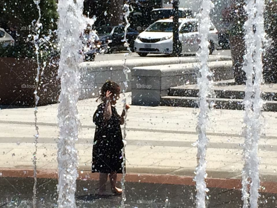 Child fountain dancing in Boston 